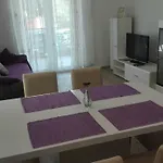 Sara&kike Apartament *