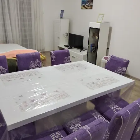 U Prizemlju Brodarica (Sibenik-Knin)