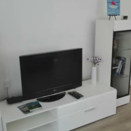 Appartamento U Prizemlju Brodarica (Sibenik-Knin)