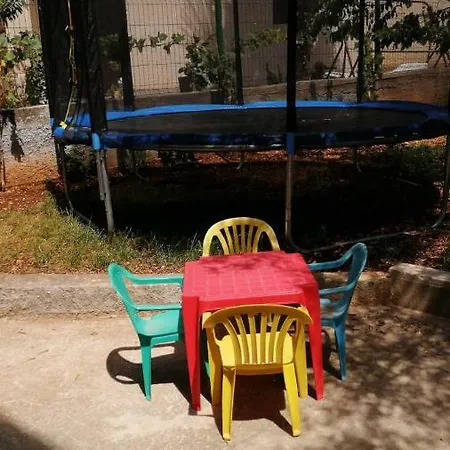 Appartamento U Prizemlju Brodarica (Sibenik-Knin)
